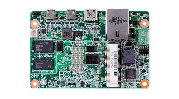 AMD e DFI presentano una scheda simile a Raspberry Pi con CPU Ryzen e GPU Vega