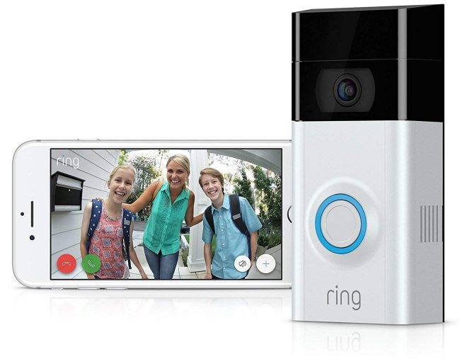 Smart home: alcuni dispositivi per gestire a distanza la casa o anche l'ufficio