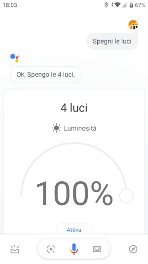 Spegnere e accendere luci a distanza con una app o con i comandi vocali
