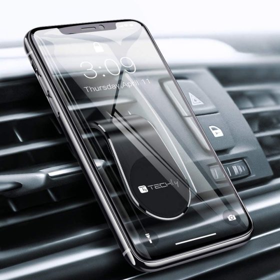 I dispositivi indispensabili durante un viaggio secondo Techly per l'autunno 2021