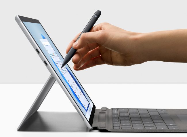 Convertibili 2-in-1 Surface Pro 8, Surface Go 3 e Surface Pro X disponibili sul mercato italiano