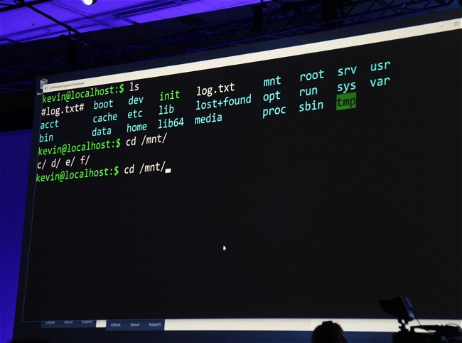 Windows 10 eseguirà le applicazioni Ubuntu e la bash Unix