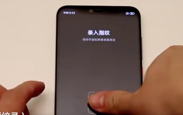 Xiaomi mostra il funzionamento del suo nuovo lettore di impronte digitali sotto il display