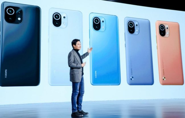 Xiaomi Mi 11 basato su SoC Snapdragon 888: disponibile con e senza caricabatterie