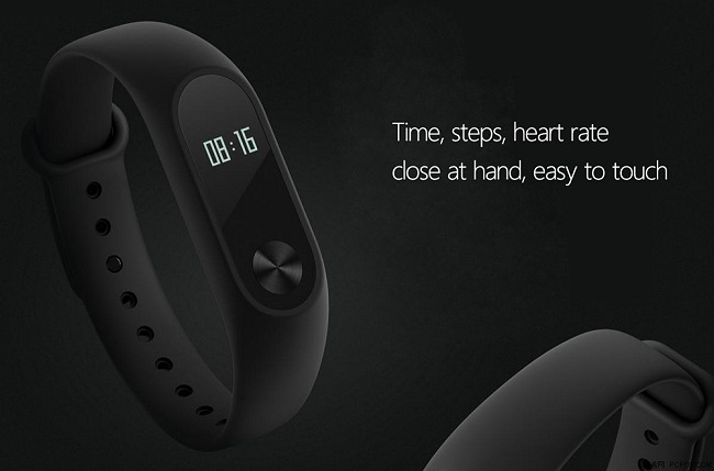 Xiaomi Mi Band 2, braccialetto davvero intelligente