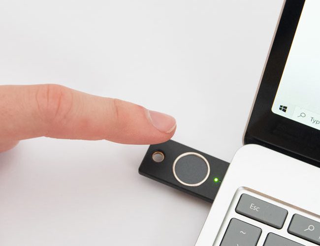 Come funzionano le chiavette YubiKey Bio con riconoscimento biometrico