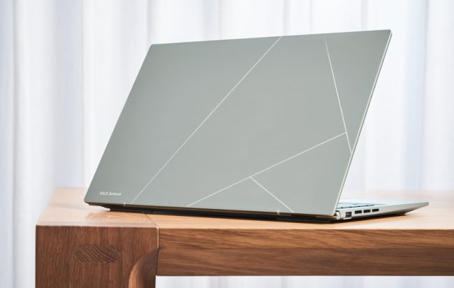 ASUS Zenbook: tre nuovi notebook OLED disponibili in Italia